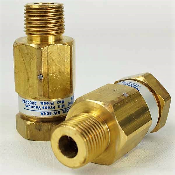 Fluid Controls SW-504 Inline Swivel 3/8" F x M Brass 2000psi 